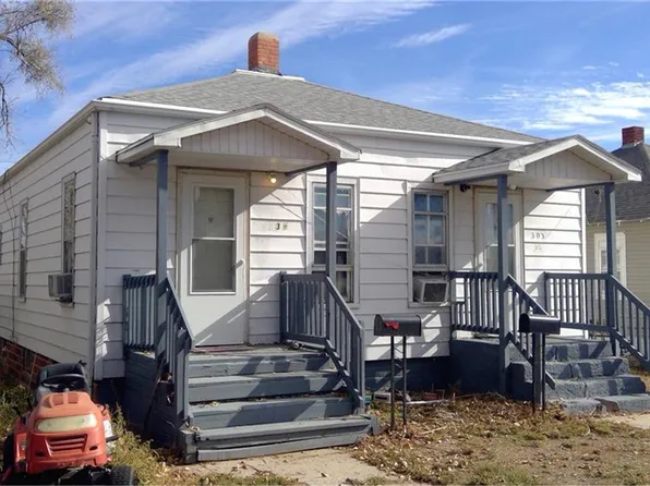 303 E 7th St, McCook, NE 69001