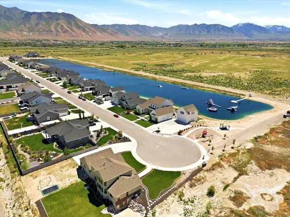 50 Pier Pl #201, Tooele, UT 84074