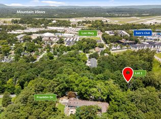 1 Franklin Dr, Chattanooga, TN 37421