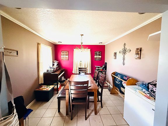 5th image of 570 1st North St