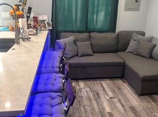 13508 Louvre St, Pacoima, CA 91331