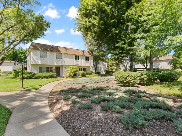 8835 Salmon Falls Dr Unit A, Sacramento, CA 95826