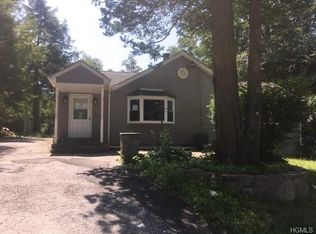 73 Floradan Rd, Putnam Valley, NY 10579