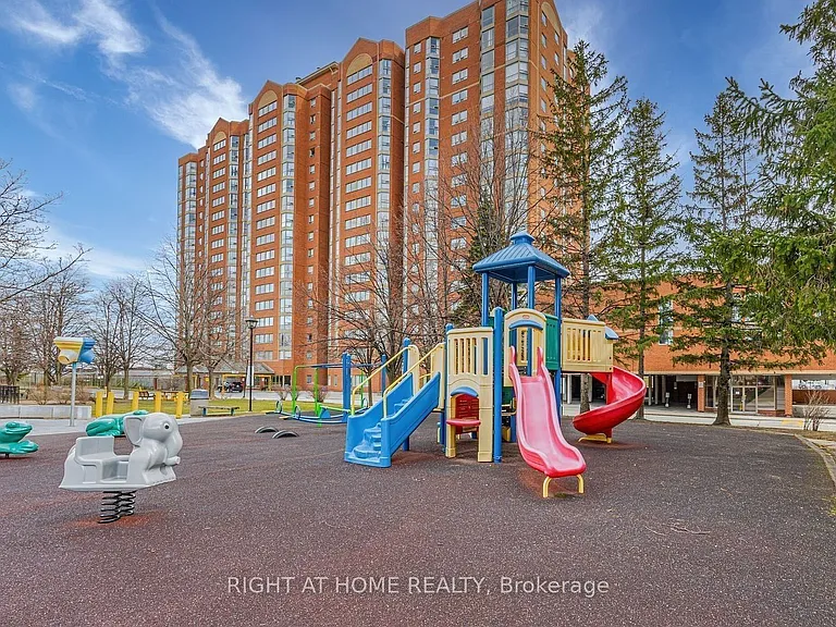 2460 Eglinton Ave E #1714 — Photo 30