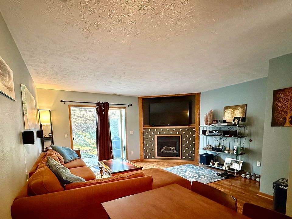 1st image of 3817 Vale Dr