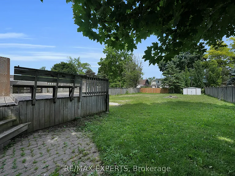 92 Tupper St W #MAIN — Photo 22