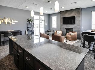 Flats at 5th, Columbus, NE 68601