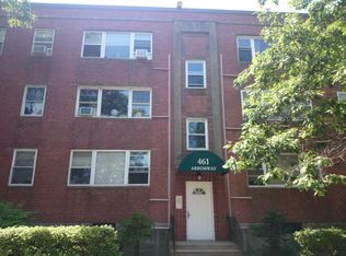 461 Arborway APT 1, Boston, MA 02130