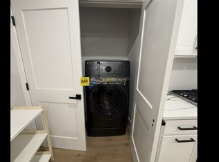 169 Maverick St #2A, Boston, MA 02128