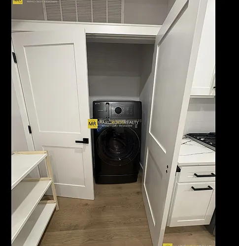 169 Maverick St Photo 1