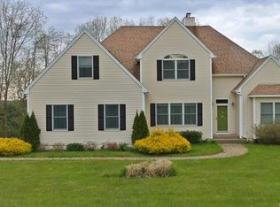 144 N Farms Rd, Coventry, CT 06238