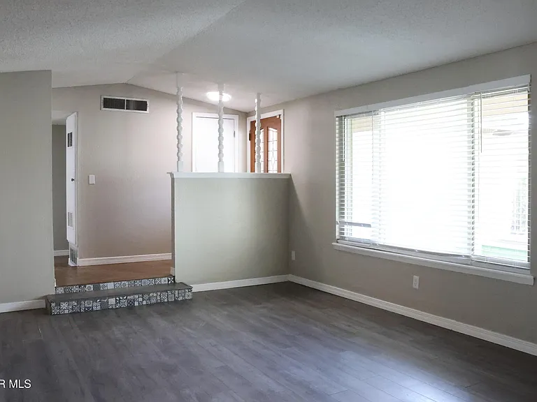 6704 La Cadena Dr — Photo 7