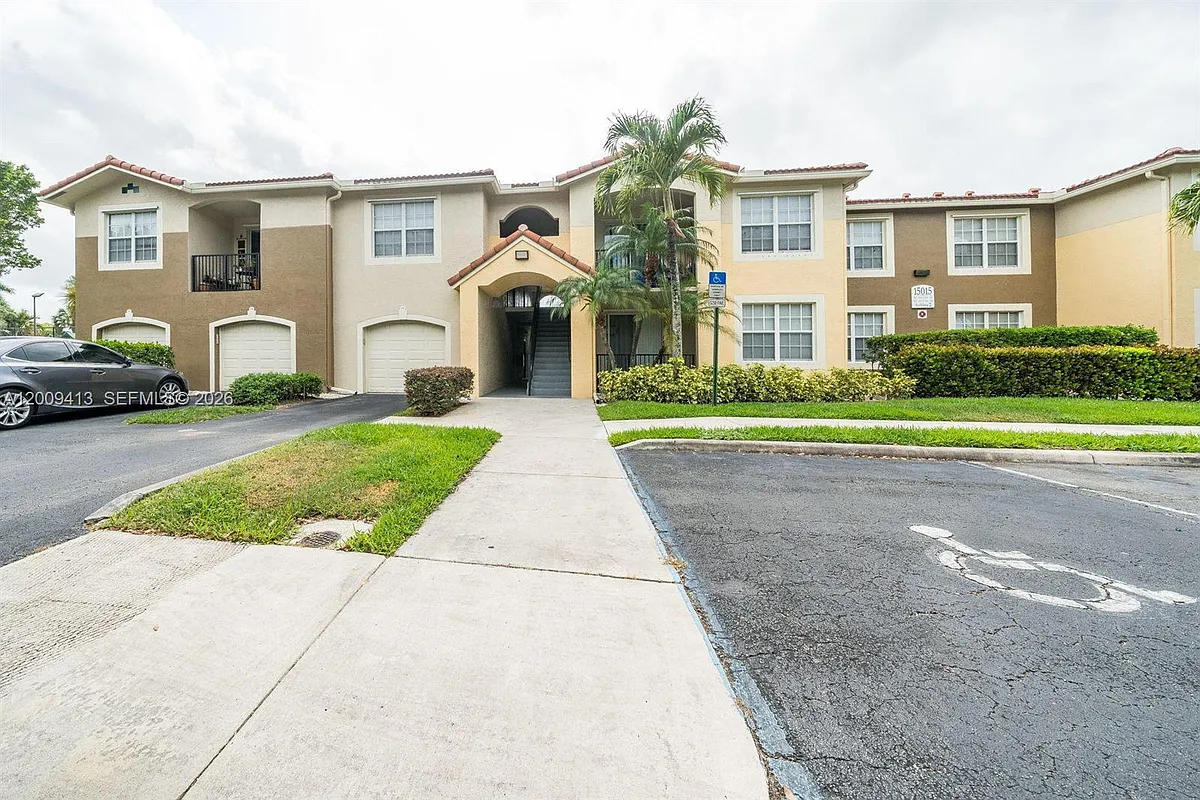 Building Photo - 15015 Michelangelo Blvd #102
