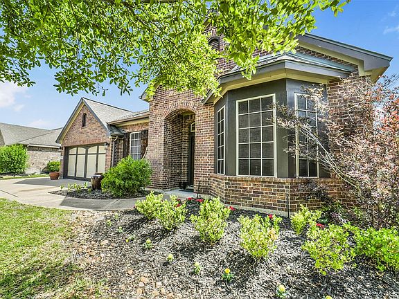 4th image of 31510 Orchard Hill Ln