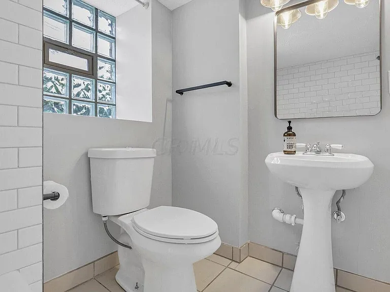27 Winner Ave #27B — Photo 3