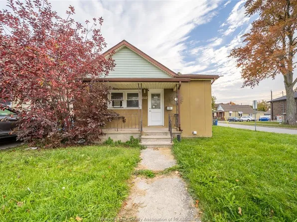 840 Howard Ave, Windsor, ON N9A 1R9