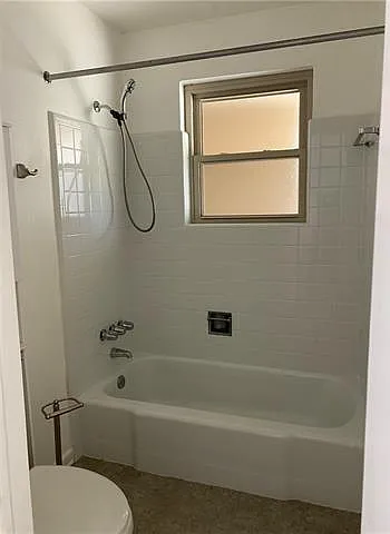 4522 Park Dr S — Photo 8