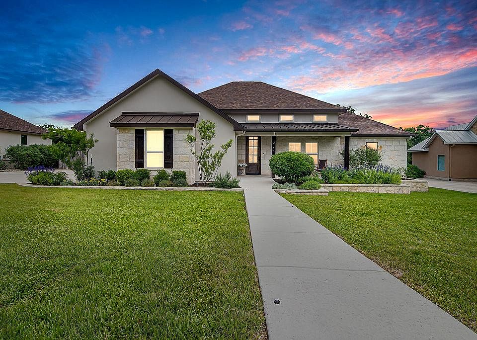 1st image of 2143 Stone Oak