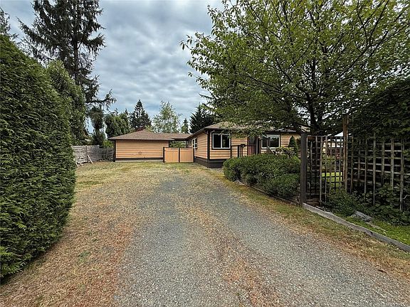 4th image of 634 Holm Rd