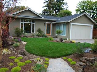 515 W Crescent Dr, Palo Alto, CA 94301