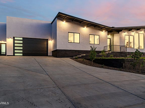 5th image of 441 E MESA VISTA Lane