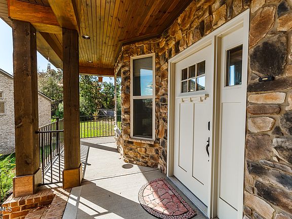 3rd image of 12533 Cotton Blossom Ln