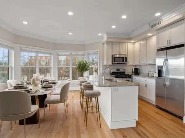 150 Chestnut Hill Ave APT 202, Boston, MA 02135