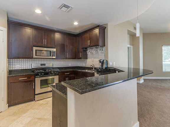 5th image of 945 E Playa Del Norte Dr