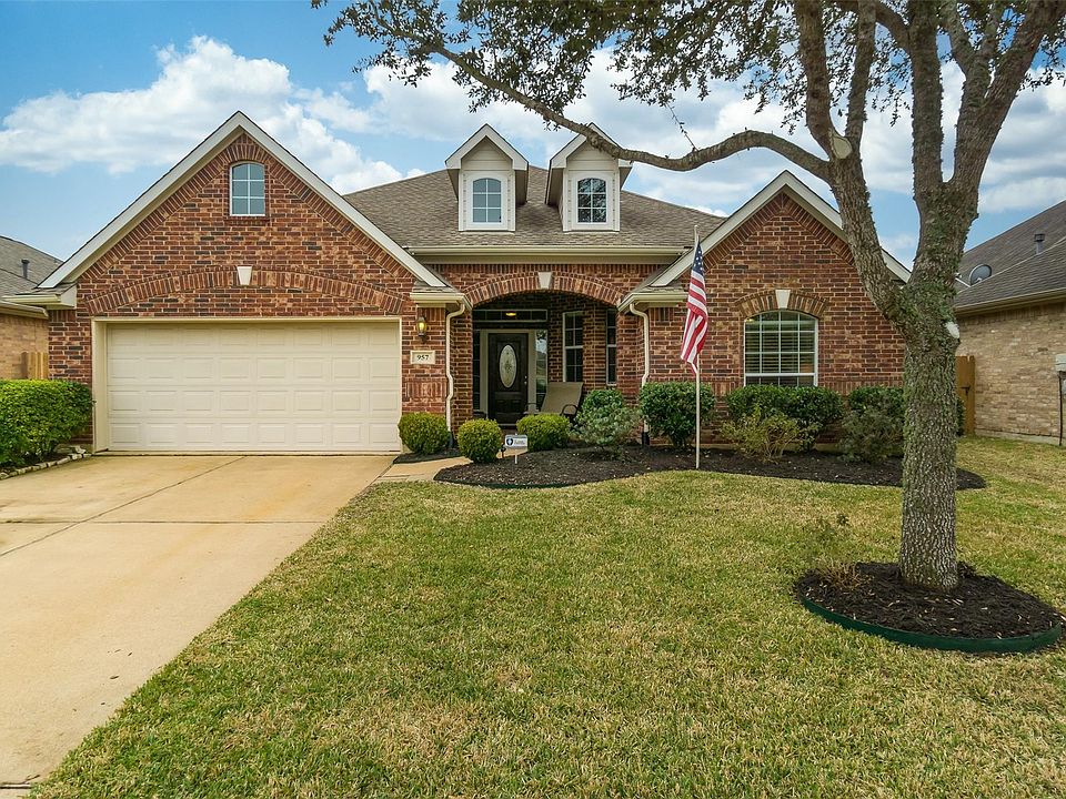 1st image of 957 Umbria Ln