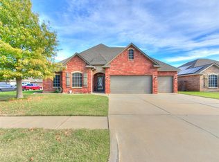 3100 San Juan Trl, Moore, OK 73160