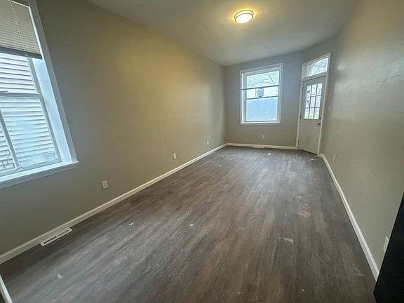 4th image of 6704-06 Idaho Ave #1F