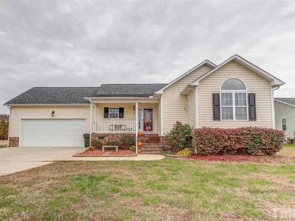 62 Rosepace Ct, Princeton, NC 27569