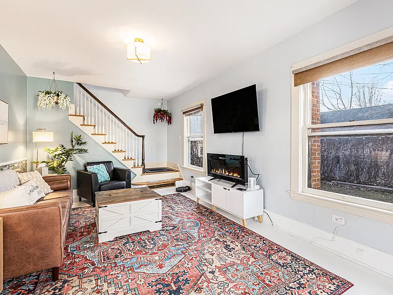 510 Glenwood Ave SE — Photo 6