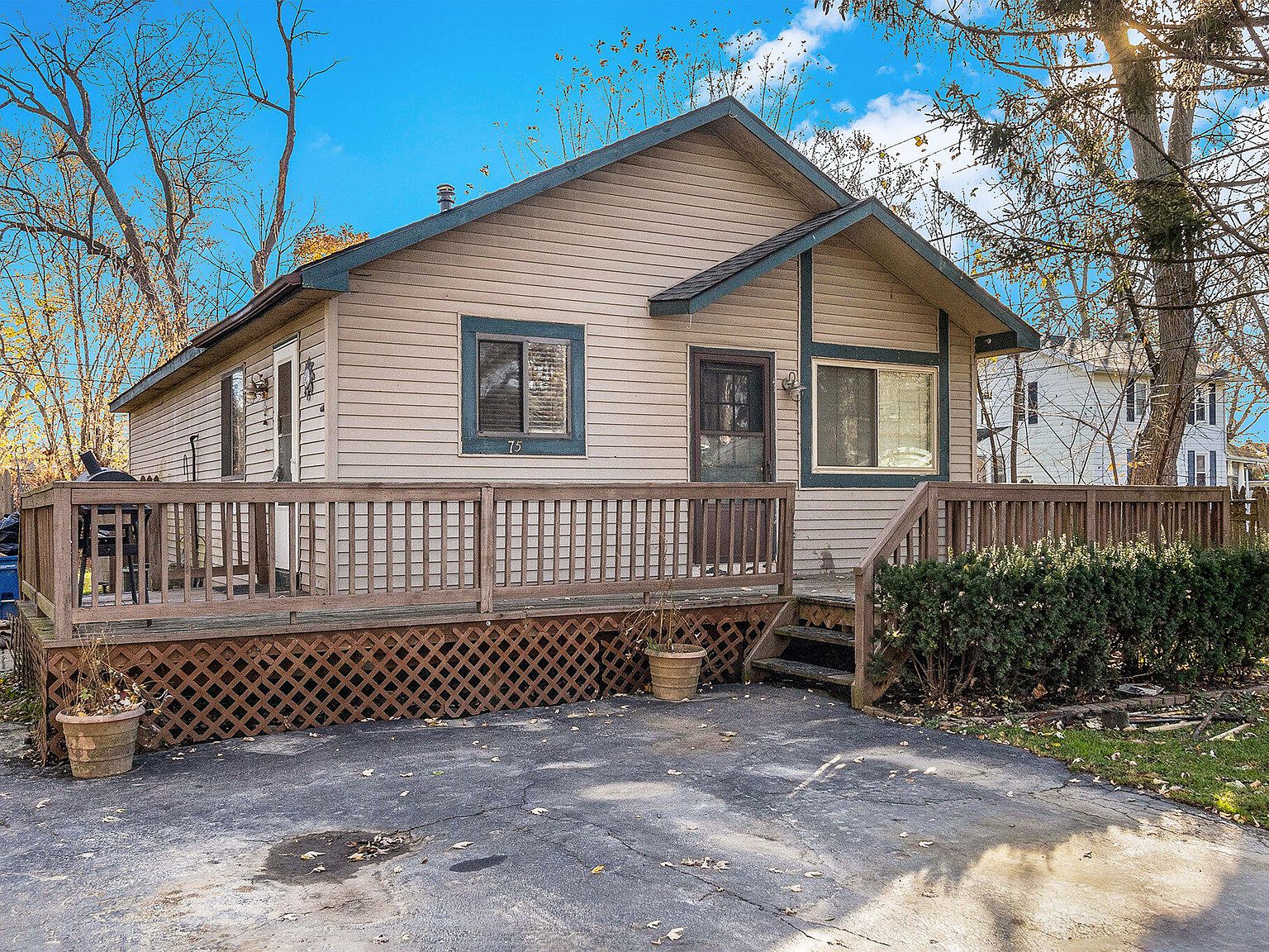 BC-γ 75 CARPENTER 75 Carpenter Ct, Waterford, MI 48328 | Zillow