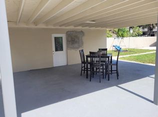 661 NW 111th St, Miami, FL 33168