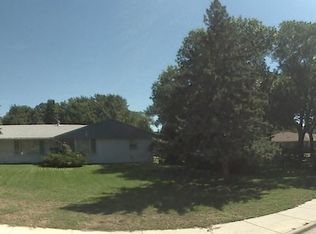 4214 Valley View Rd, Minneapolis, MN 55424