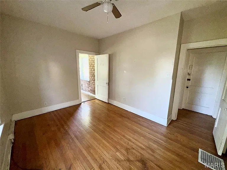 2406 Edison Ave #1A — Photo 22