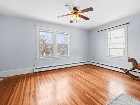 (undisclosed Address), Staten Island, NY 10304
