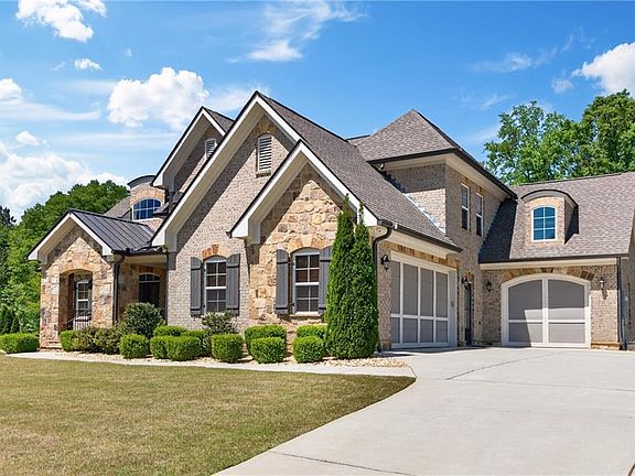 4th image of 2710 Bolton Abbey Dr SW