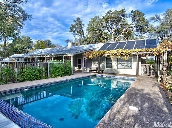 5th image of 8568 Riverwood Dr