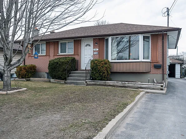 247 West St, Quinte West, ON K8V 2N2