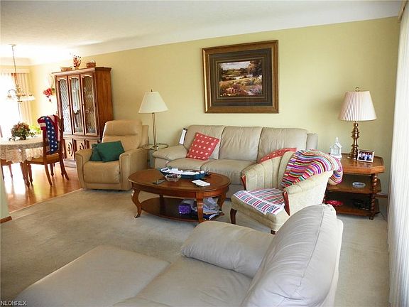 2nd image of 2755 Augustine Dr