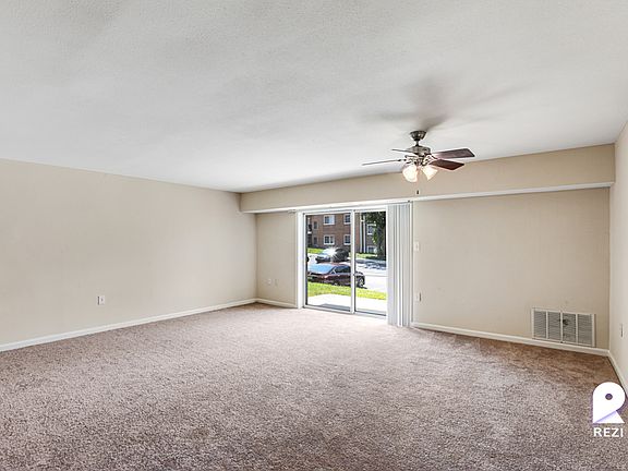 2nd image of 6525 Hil Mar Dr
