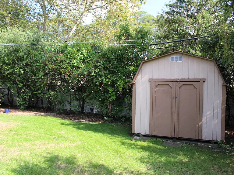 283 S Fair Ave — Photo 53