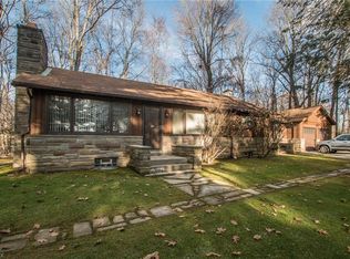 12652 Kinsman Rd, Burton, OH 44021