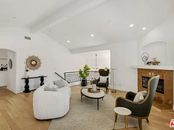2005 Carnegie Ln Unit A, Redondo Beach, CA 90278