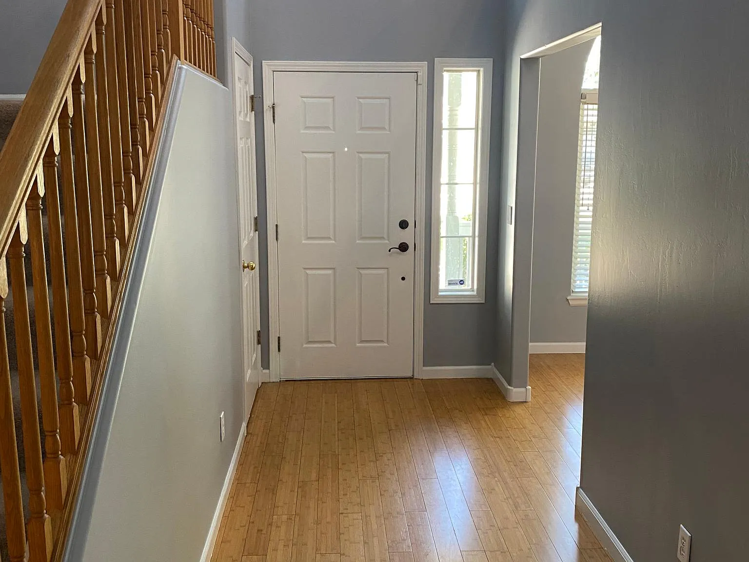 3 bed, 2.5 bath, 1908 sqft, $3,700 — Photo 4