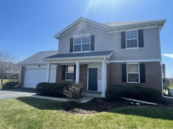 612 Legend Ln #612, McHenry, IL 60050