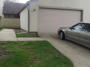 2309B Melrose Dr, Champaign, IL