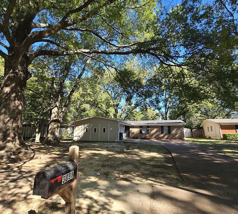 1st image of 3098 Bluffdale St